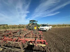 Mezőgazdasági gumiabroncs mentés a szántóföldön: John Deere traktor szervizelése - 2024. október 17.
